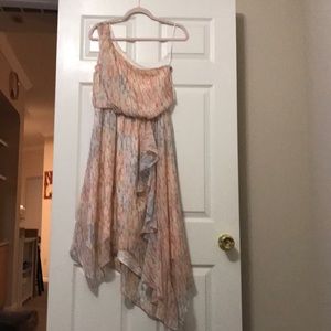 Jessica Simpson dress